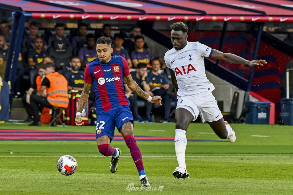 不断刷新着 不断刷新着