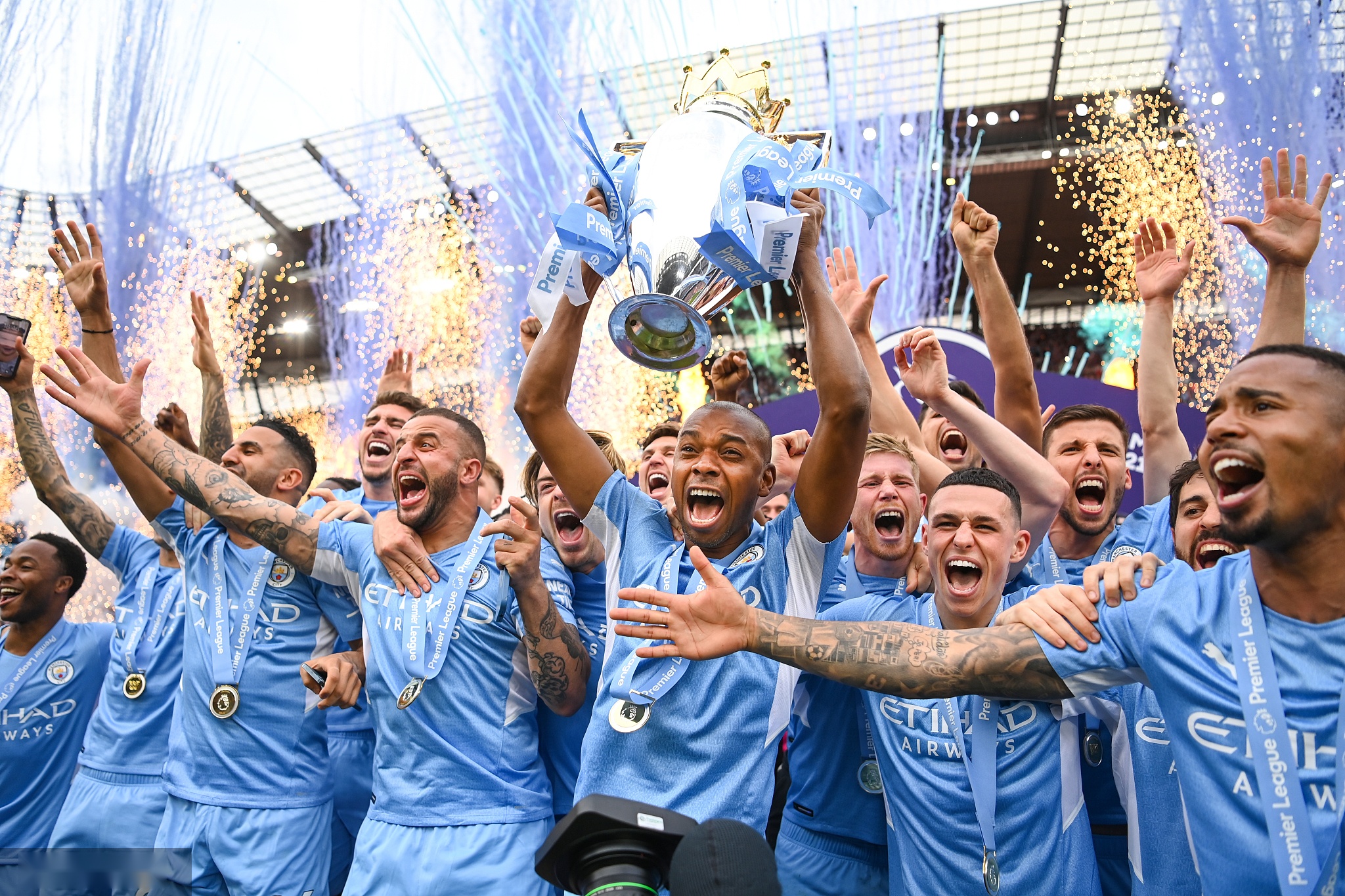 他们面临着 他们面临着